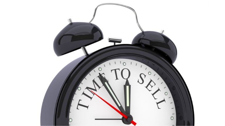 Cash buyers in Detroit - Paying Off Legal Issues by Selling Your Home in Long Island